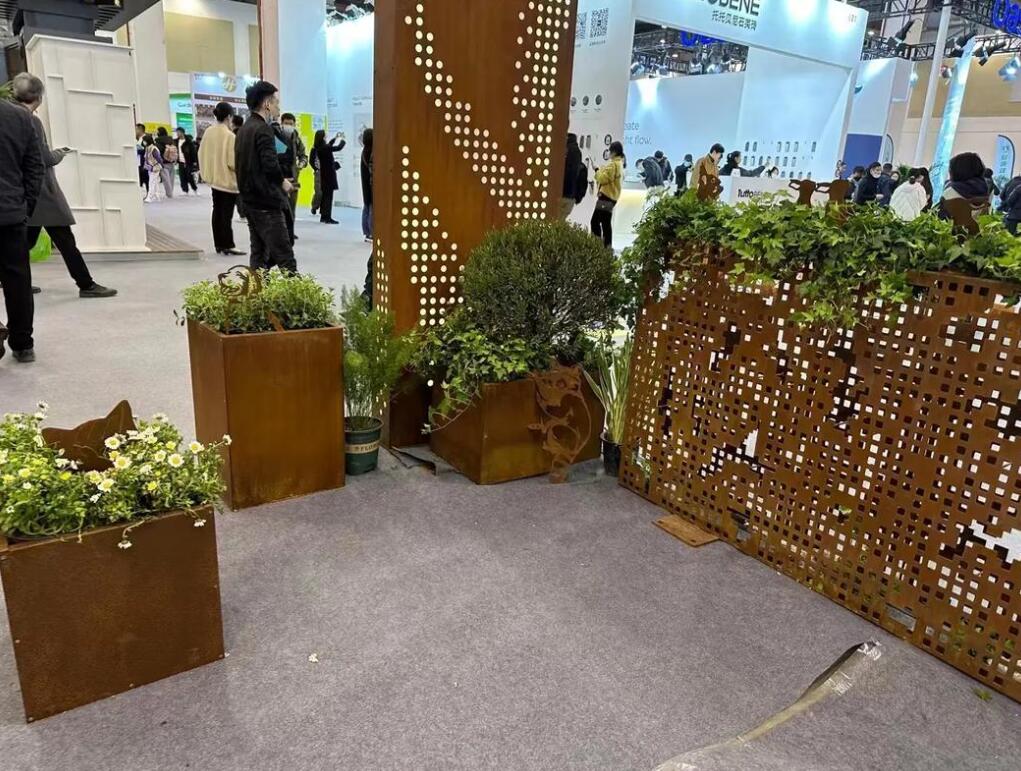 洛扎耐候钢花箱